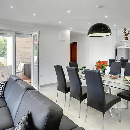 Villa Delle Rondini By Interhome Hreljici